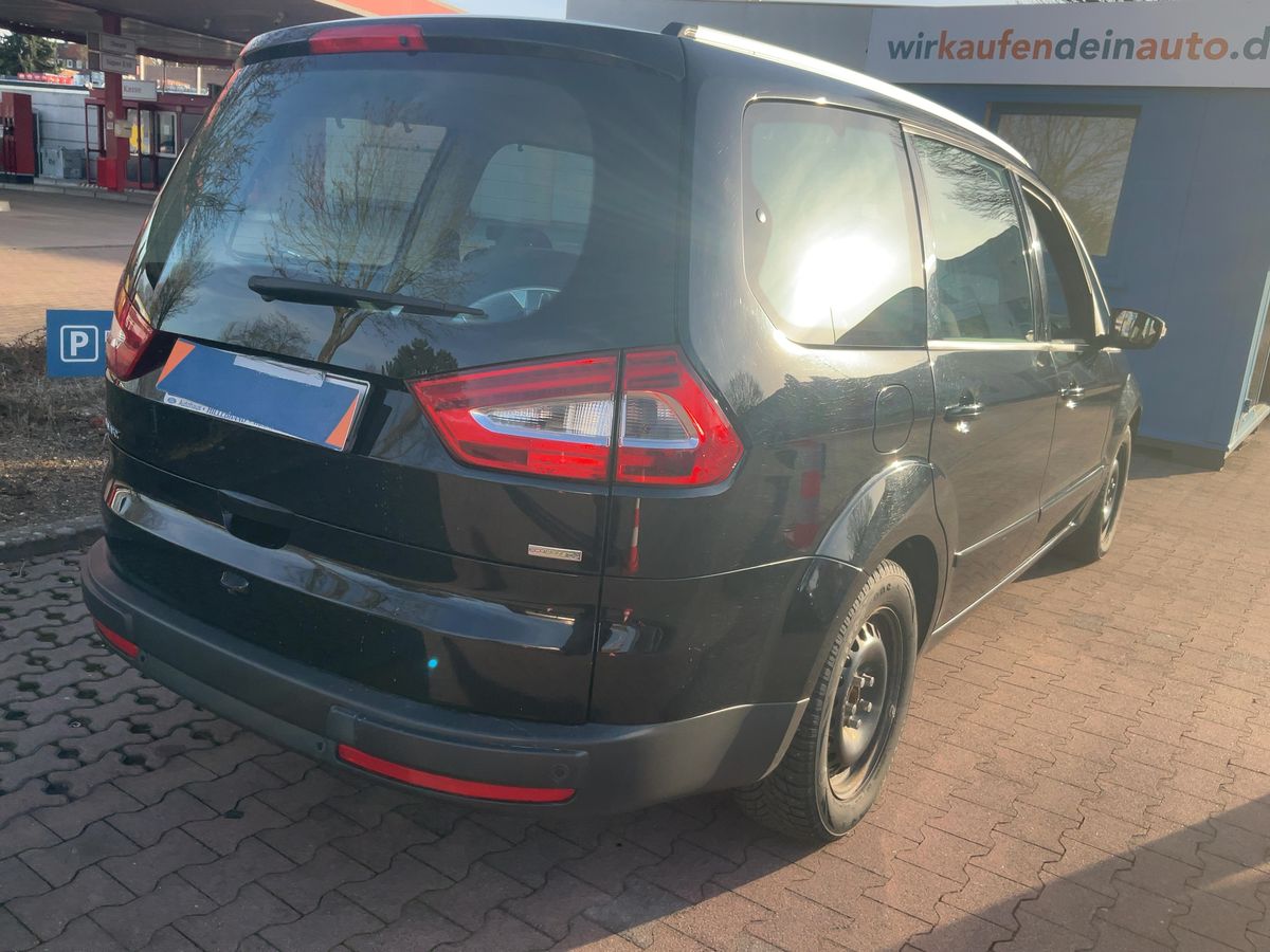 Ford Galaxy 2014 — photo 9