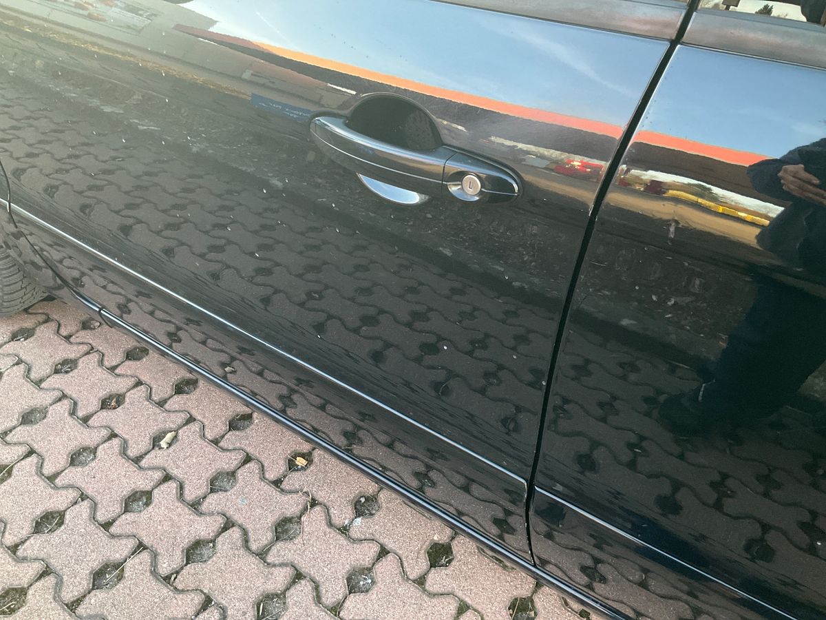 Ford Galaxy 2014 — photo 32