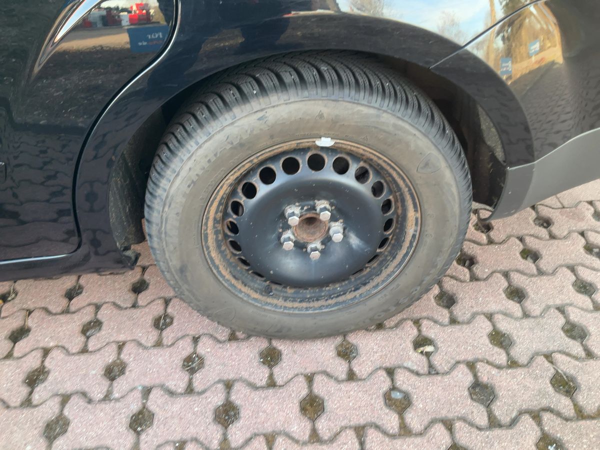 Ford Galaxy 2014 — photo 6