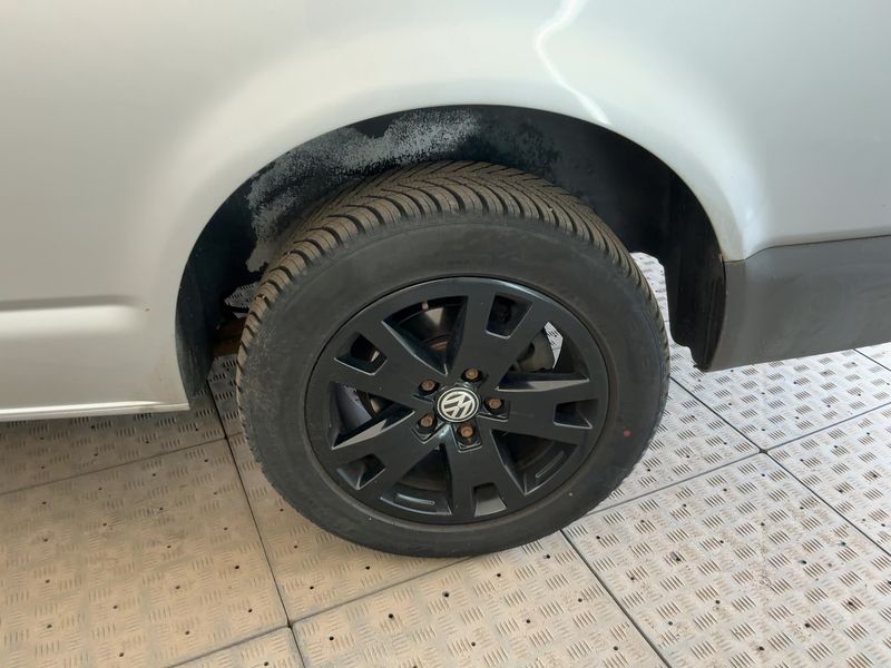 Volkswagen T5 California 2.5 TDI Beach Aufstelldach 4Motion 2009 – снимка 5