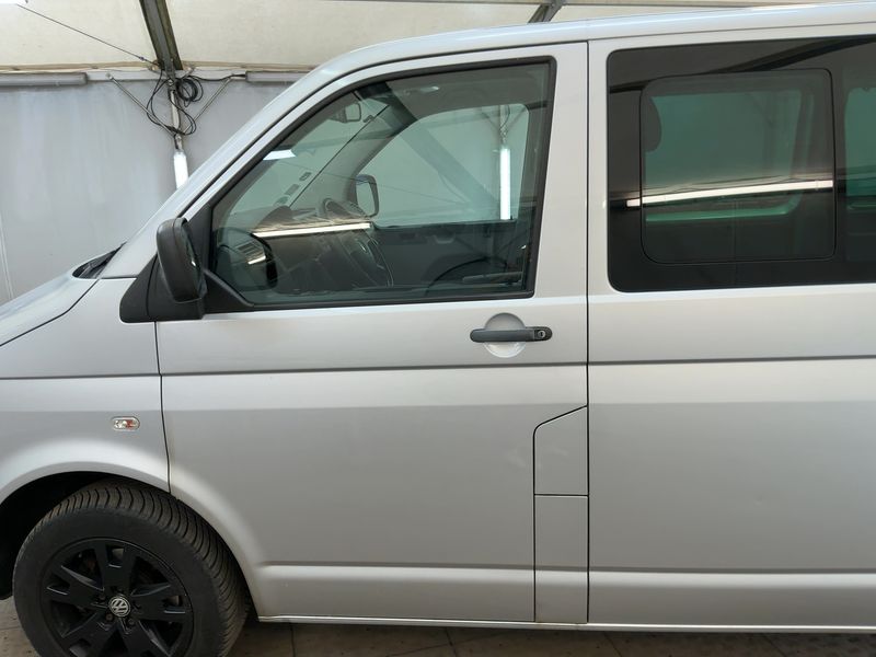 Volkswagen T5 California 2.5 TDI Beach Aufstelldach 4Motion — zdjęcie 4