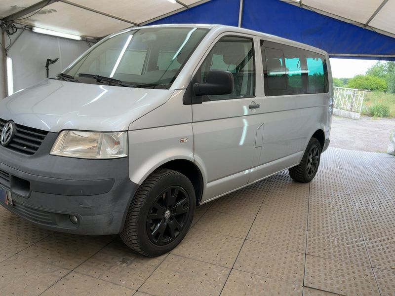 Volkswagen T5 California 2.5 TDI Beach Aufstelldach 4Motion — zdjęcie 2