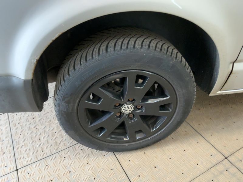 Volkswagen T5 California 2.5 TDI Beach Aufstelldach 4Motion 2009 – снимка 9