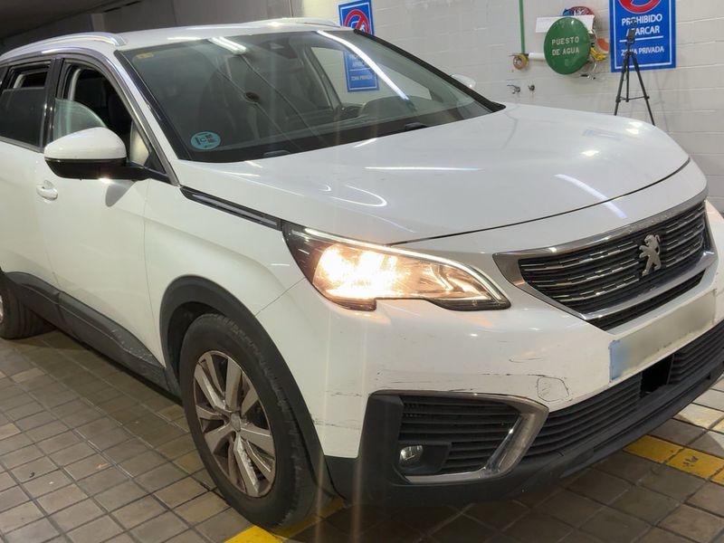 Peugeot 5008 1.5 Blue-HDi Active — zdjęcie 8