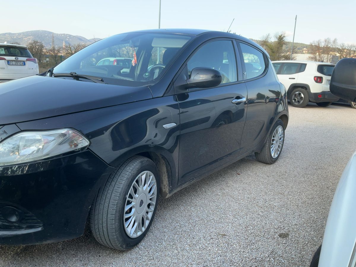Lancia Ypsilon d'occasion