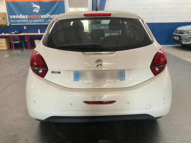 Peugeot 208 1.2 PureTech Blue Lease Active — zdjęcie 5