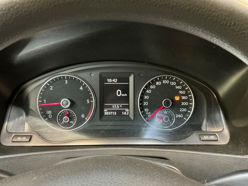 Volkswagen T5 Multivan 2.0 TDI Startline — zdjęcie 13