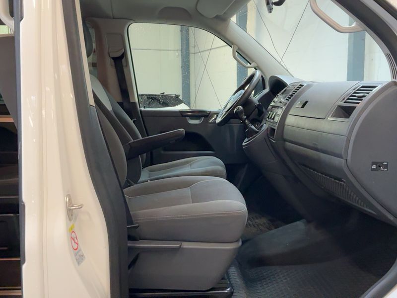 Volkswagen T5 Multivan 2.0 TDI Startline — zdjęcie 11