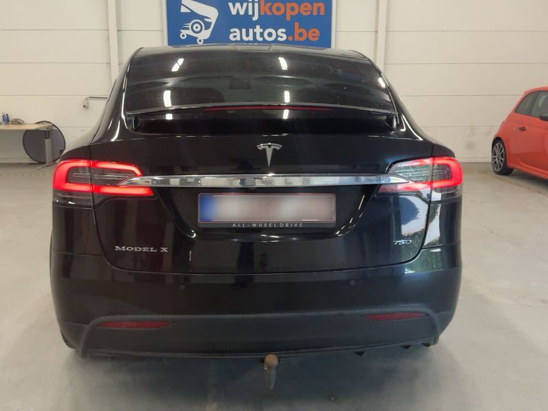 Tesla Model X 75D Dual — zdjęcie 5