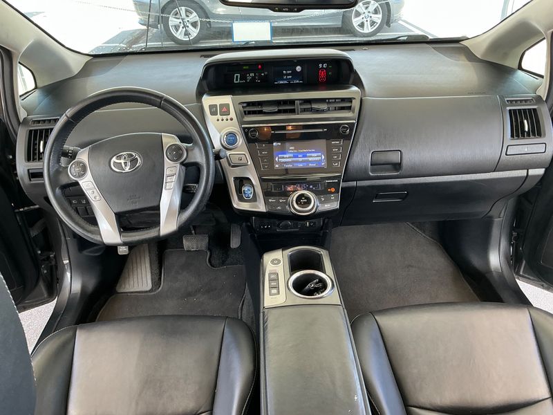 Toyota Prius+ 1.8 Hybrid Dynamic — zdjęcie 12