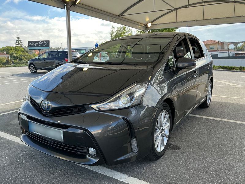 Toyota Prius+ 1.8 Hybrid Dynamic — zdjęcie 1