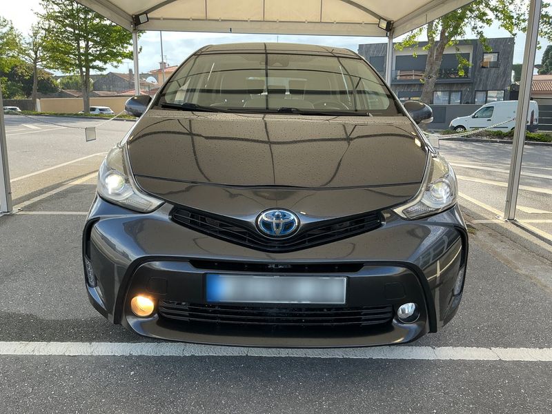 Toyota Prius+ 1.8 Hybrid Dynamic — zdjęcie 9