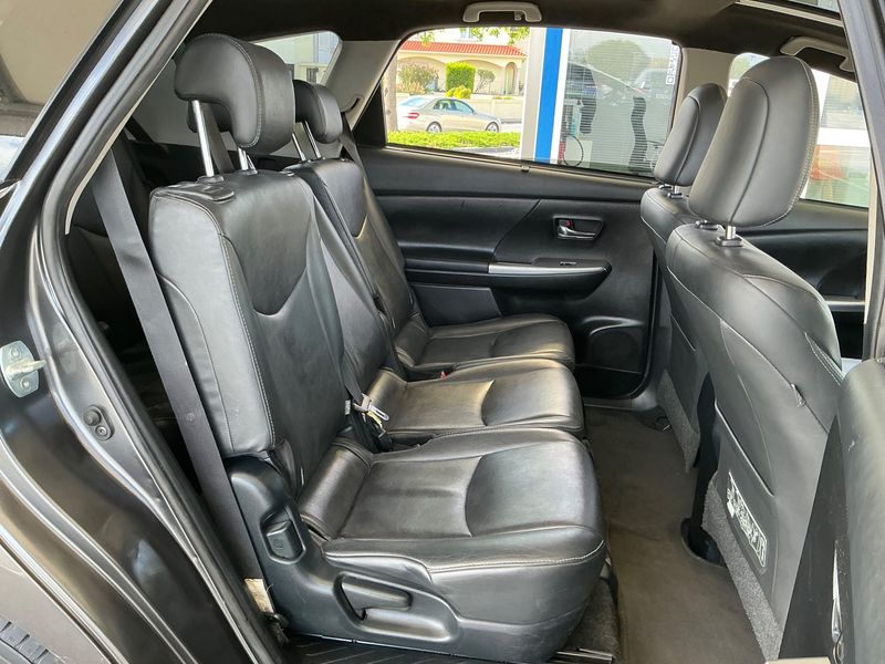 Toyota Prius+ 1.8 Hybrid Dynamic — zdjęcie 14