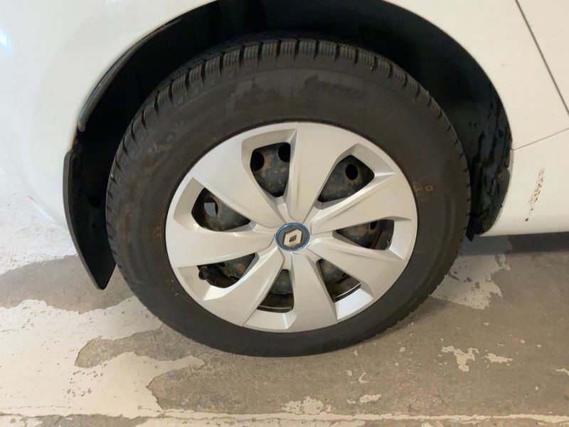 Renault Zoe electric drive 43 kW Intens 2016 – снимка 9
