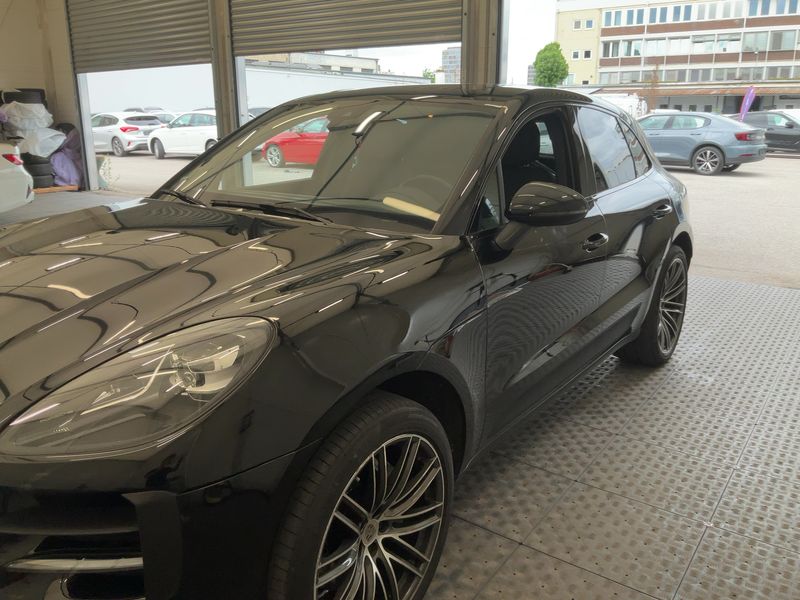 Porsche Macan S — zdjęcie 2