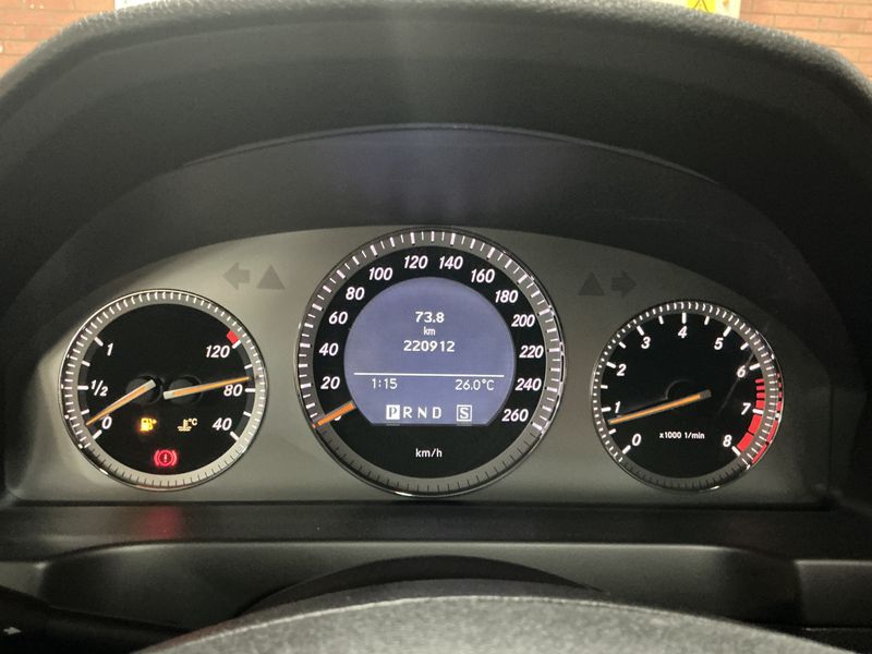 Mercedes-Benz C-Klasse C 200 Kompressor Avantgarde — zdjęcie 12
