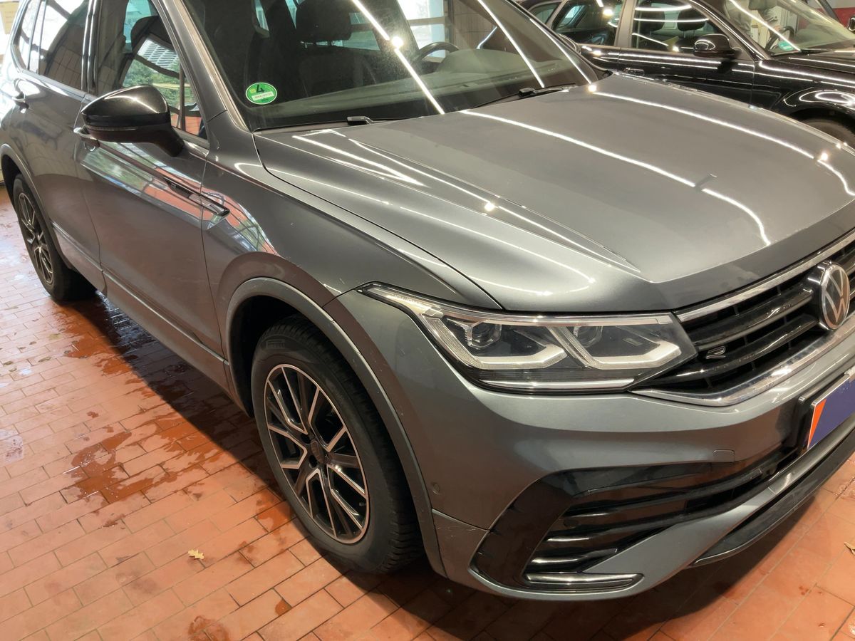Volkswagen Tiguan 2022 — photo 13