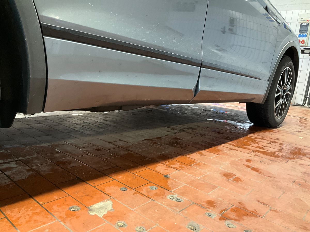 Volkswagen Tiguan 2022 — photo 43