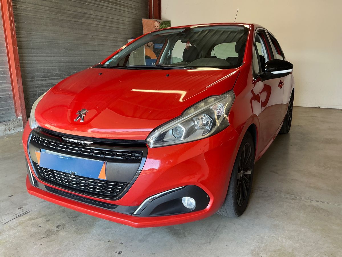 Peugeot 208 2015