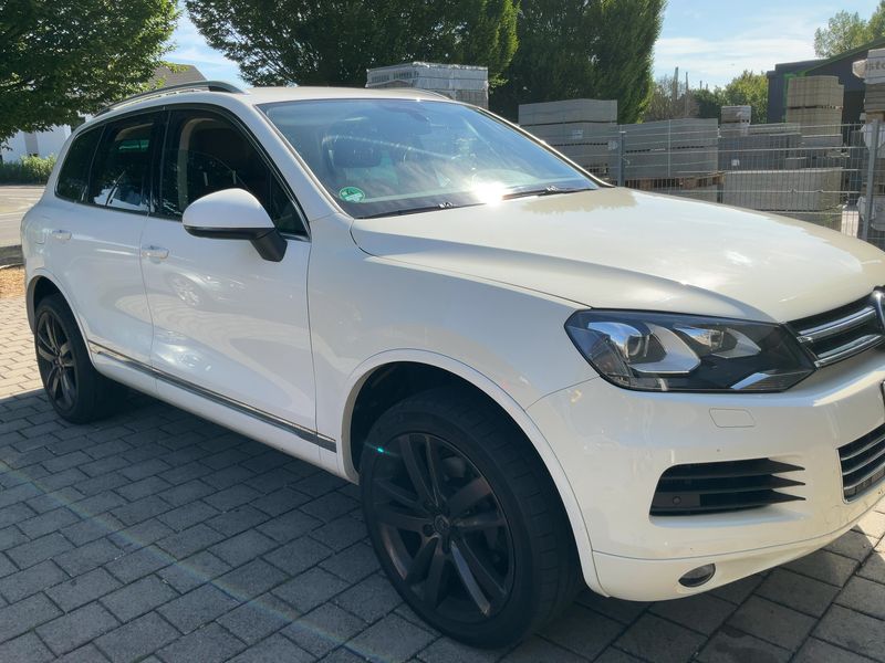 Volkswagen Touareg 3.0 V6 TDI BlueMotion Tech — zdjęcie 8