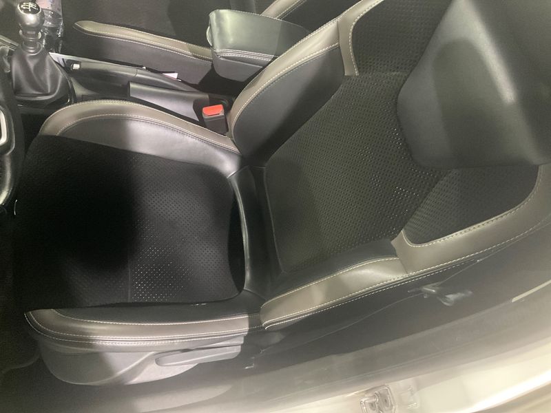 Renault Clio 1.2 TCe Energy Edition One 2016 – снимка 23