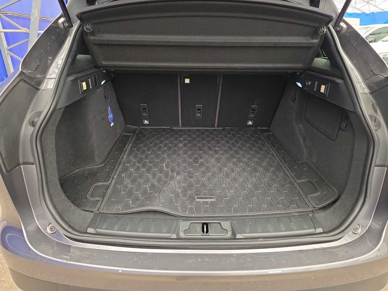 Jaguar F-Pace 20d R-Sport AWD — zdjęcie 9