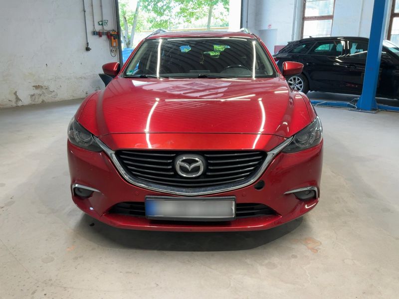 Mazda 6 2.2 Turbodiesel Exclusive-Line — zdjęcie 9