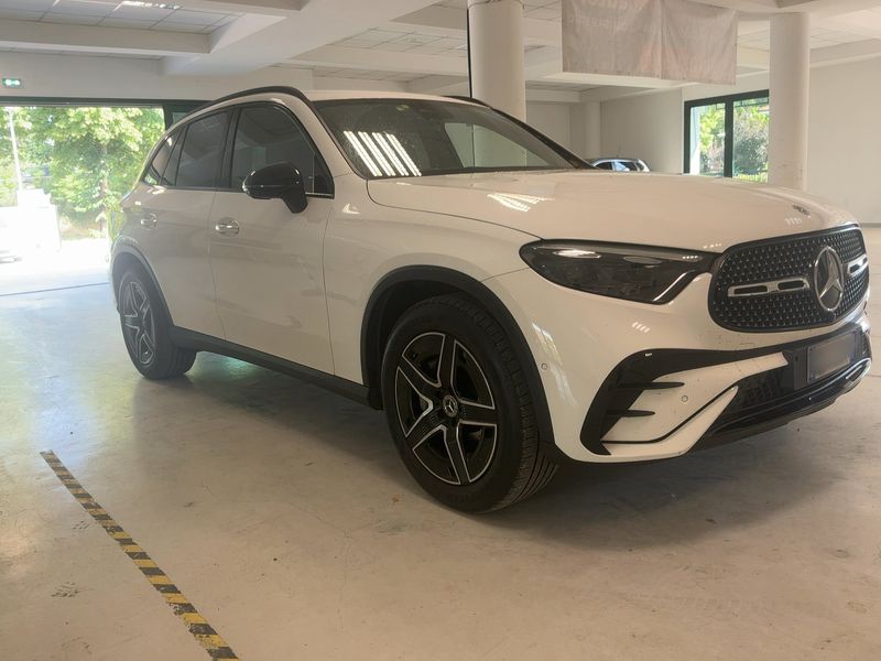 Mercedes-Benz GLC-Klasse GLC 220 d Mild-Hybrid 4Matic AMG Line 2023 – снимка 12