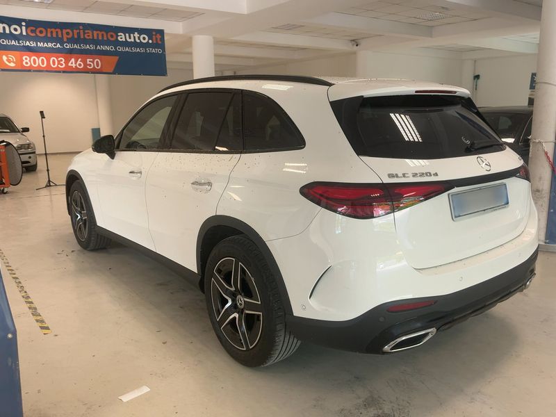 Mercedes-Benz GLC-Klasse GLC 220 d Mild-Hybrid 4Matic AMG Line 2023 – снимка 6