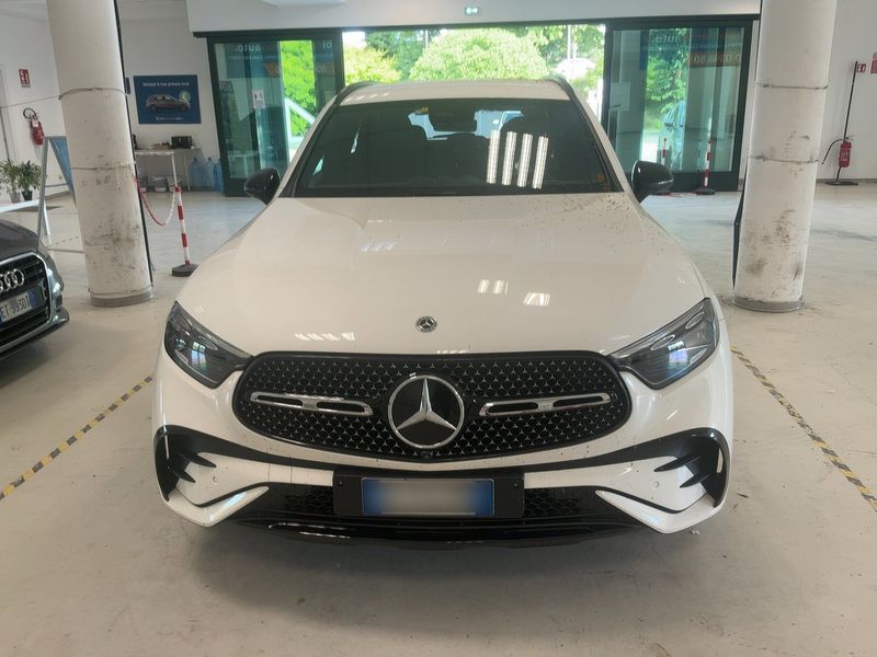 Mercedes-Benz GLC-Klasse GLC 220 d Mild-Hybrid 4Matic AMG Line 2023 – снимка 14