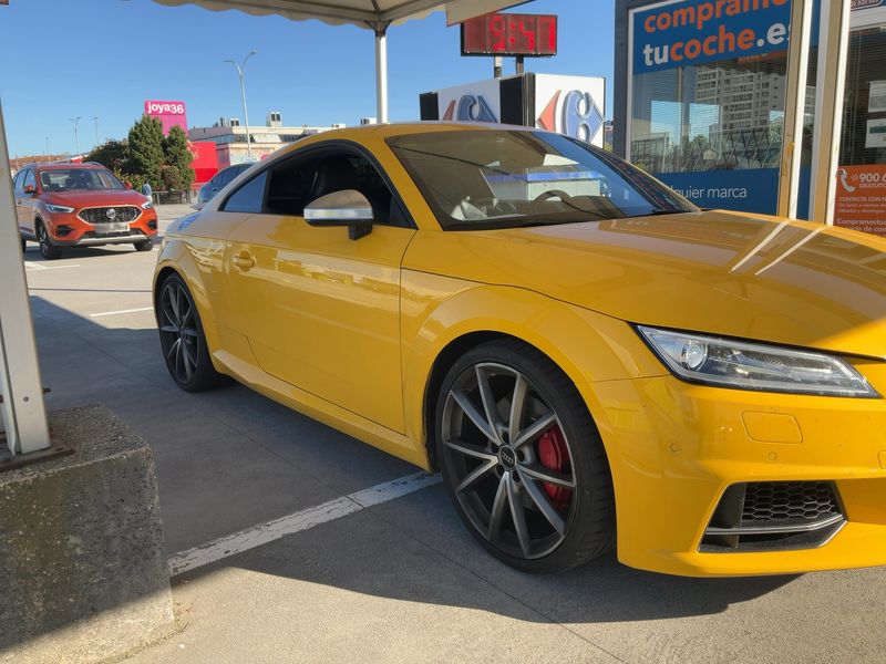 Audi TTS 2.0 TFSI quattro Coupe — zdjęcie 8