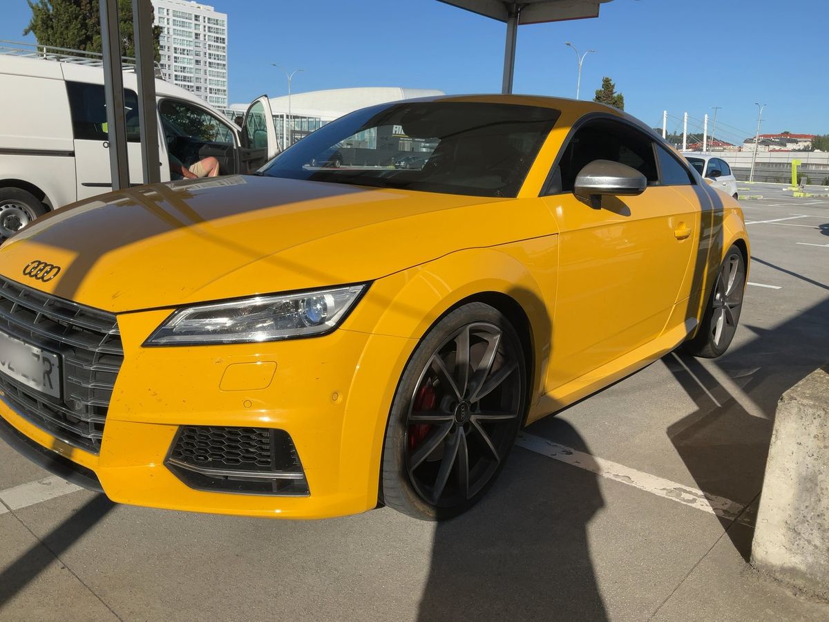 Audi TTS 2.0 TFSI quattro Coupe
