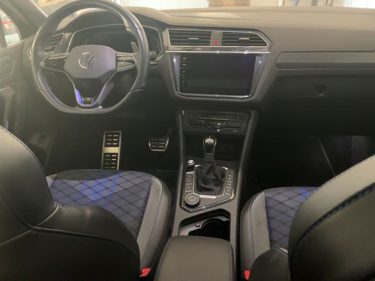 Volkswagen Tiguan 2022 — photo 19