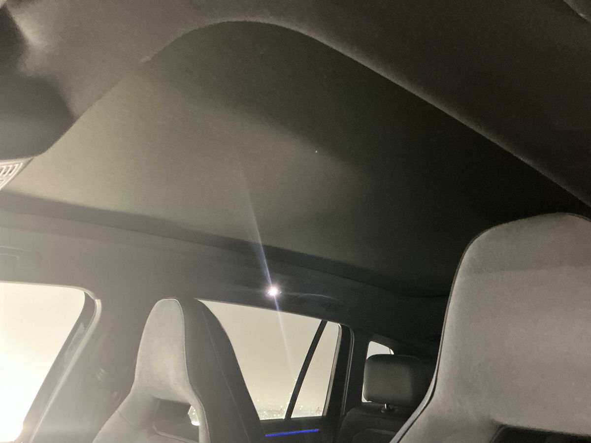 Volkswagen Tiguan 2022 — photo 25