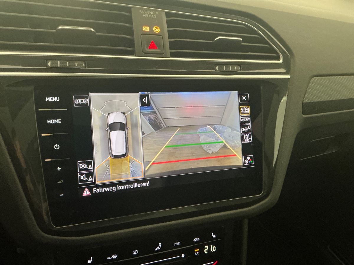 Volkswagen Tiguan 2022 — photo 28