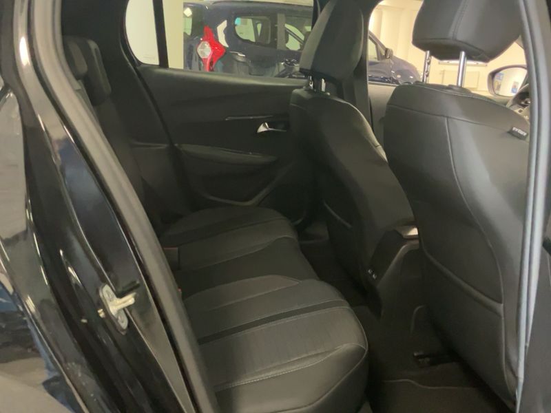 Peugeot 208 1.2 PureTech Allure Business — zdjęcie 14