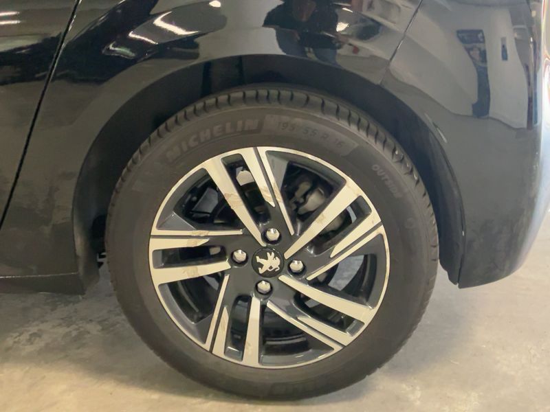 Peugeot 208 1.2 PureTech Allure Business 2021 – снимка 5
