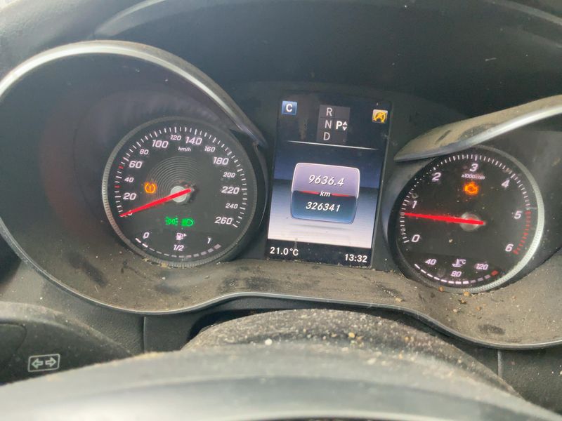 Mercedes-Benz C-Klasse C 200 d T Plus Avantgarde — zdjęcie 13