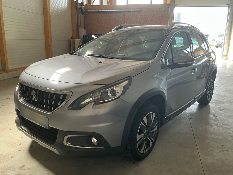 Peugeot 2008 1.2 PureTech Allure