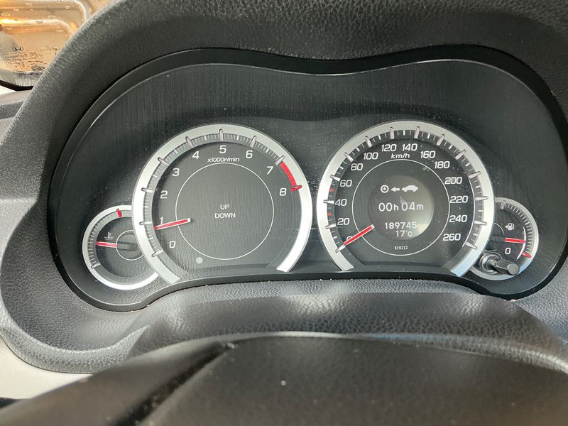 Honda Accord 2.4 VTEC Executive — zdjęcie 13