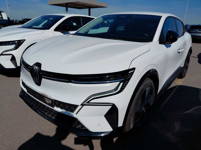Renault Megane E-Tech electric drive 96 kW Equilibre — zdjęcie 2