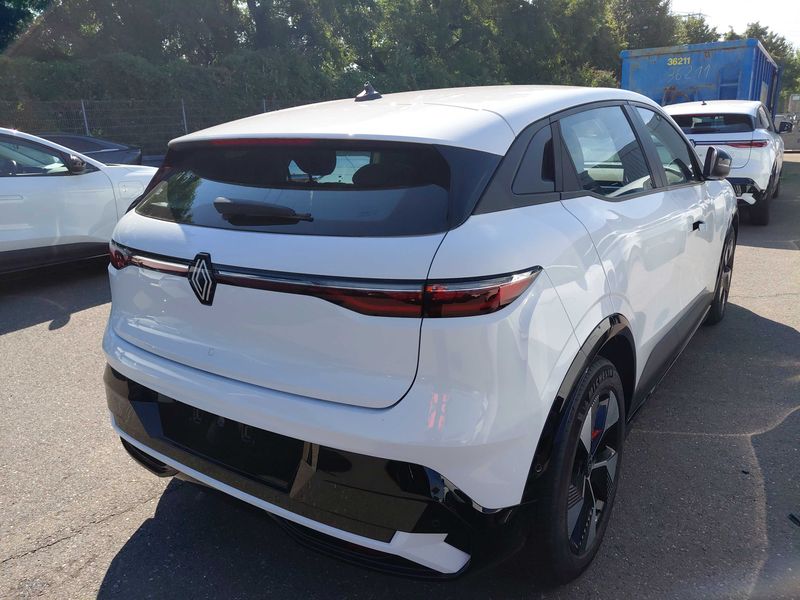 Renault Megane E-Tech electric drive 96 kW Equilibre — zdjęcie 5