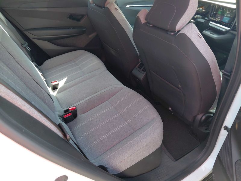 Renault Megane E-Tech electric drive 96 kW Equilibre — zdjęcie 13