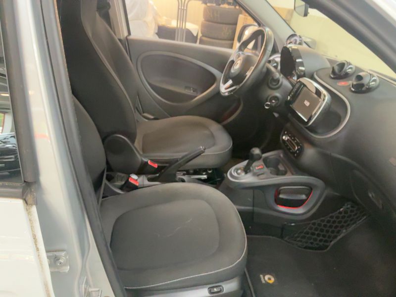 Smart forfour 0.9 Turbo Basis passion — zdjęcie 11