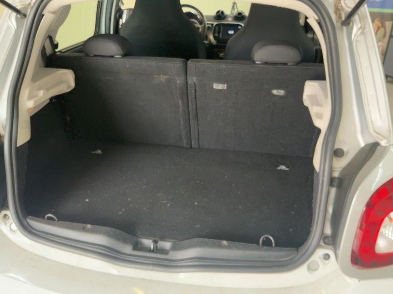 Smart forfour 0.9 Turbo Basis passion — zdjęcie 10