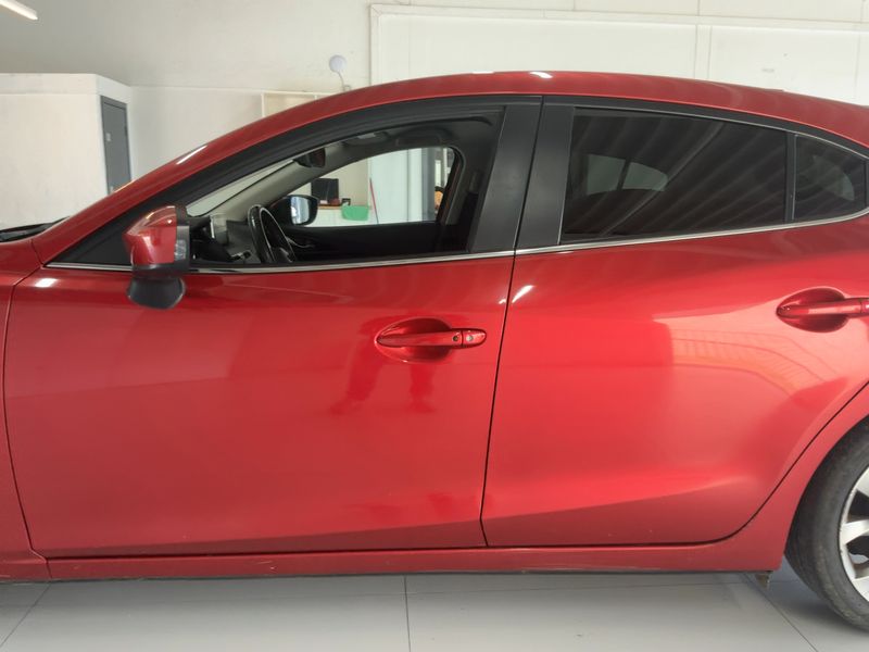 Mazda 3 2.0 Sports-Line — zdjęcie 4