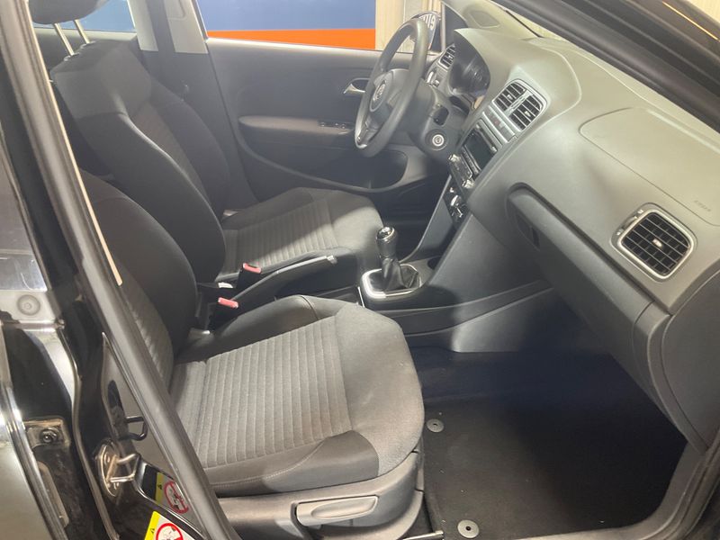 Volkswagen Polo 1.2 TSI Comfortline 2014 – снимка 3
