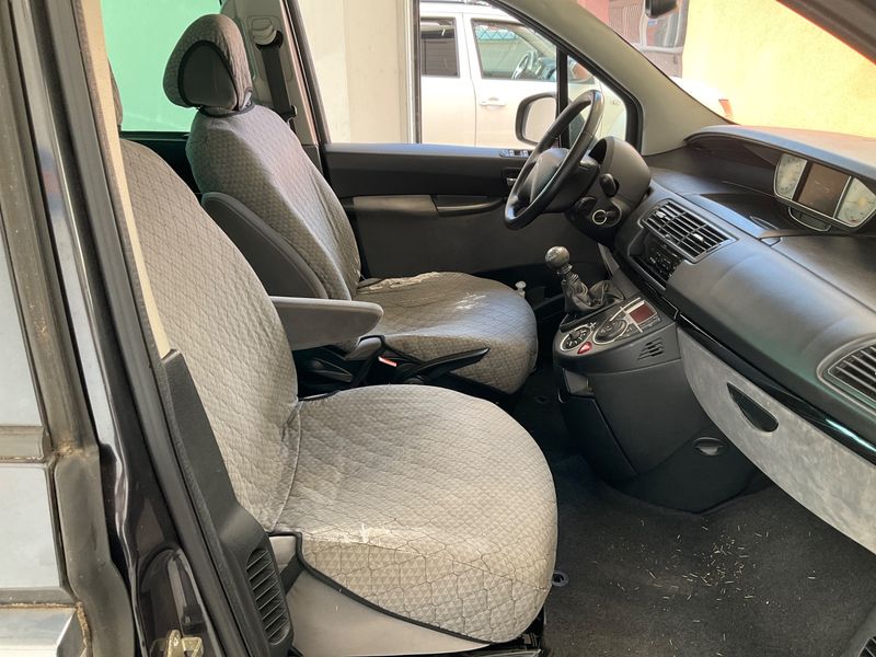 Citroen C8 2.0 HDi Seduction — zdjęcie 3