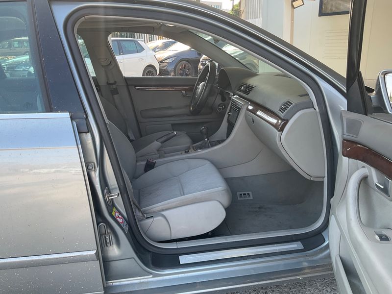 Audi A4 2.0 TDI Ambiente 2007 – снимка 3