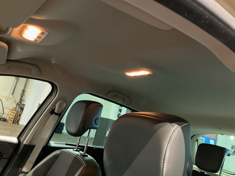Renault Scenic 1.2 BOSE Edition 2015 – снимка 37